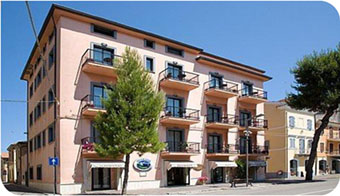 HOTEL ENZO PORTO RECANATI (MC)